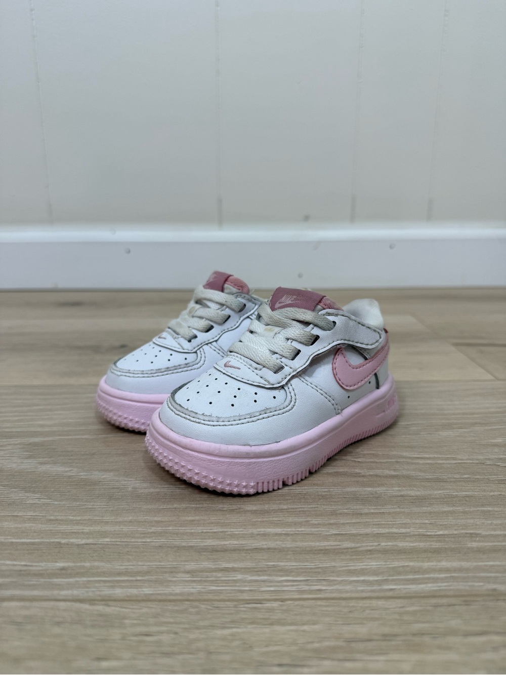 Nike Force 1 Low Sneakers
